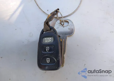 2013 Hyundai Genesis 2.0T z USA, uszkodzony, nr VIN KMHHT6KD1DU111776